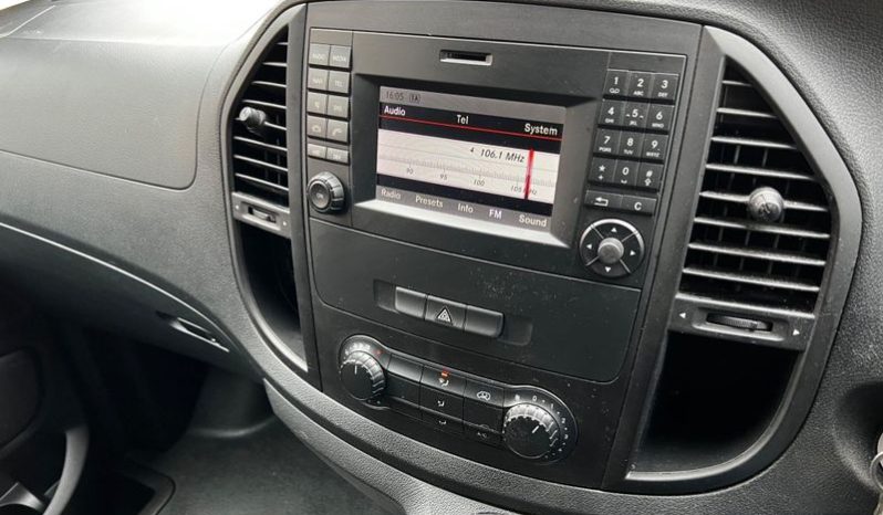 
								MERCEDES BENZ VITO 111CDI full									