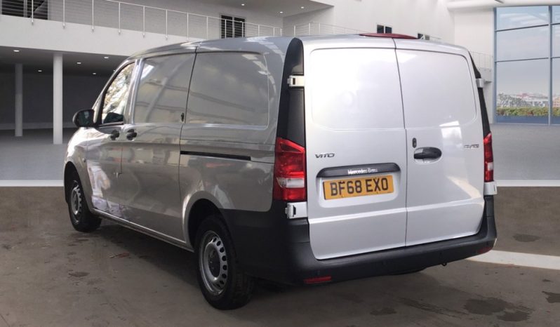 
								MERCEDES BENZ VITO 111CDI full									